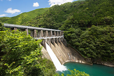 高知県四万十町 津賀ダム