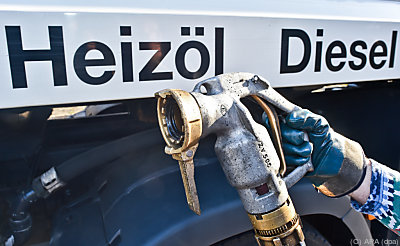 Heizöl und Sprit wurden billiger
 - Müllrose, APA (dpa)