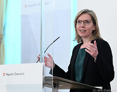 Ministerin Gewessler: "Technologie mit großen Gefahren"
 - Wien, APA (Fohringer)