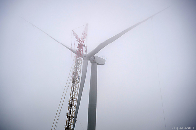 Eine Nordex-Turbine wird installiert
– Sainte-Lizaigne, APA/AFP Eine Nordex-Turbine wird installiert
- Sainte-Lizaigne, APA/AFP