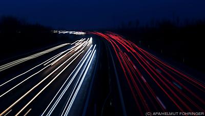 Wifo verweist unter anderem auf alternative Antriebe für Lkws
 - Loosdorf, APA/HELMUT FOHRINGER