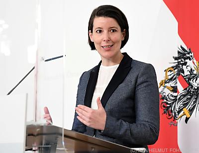 Reich: "Mein Appell an alle: Stecken Sie sich nicht an