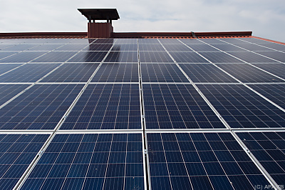 Solaranlage auf dem Dach - Schernebeck, APA/ZB
