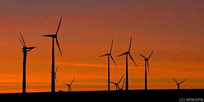 Auch grüner Wasserstoff kommt nicht ohne Erneuerbarer Energie aus - Egeln, APA/DPA