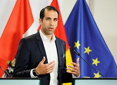 Burgenland-Energie-Vorstandschef Stephan Sharma – Wien, APA/FLORIAN WIESER Burgenland-Energie-Vorstandschef Stephan Sharma - Wien, APA/FLORIAN WIESER