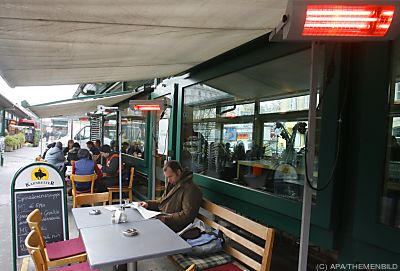 Für Heizschwammerl soll es keinen Kostenzuschuss geben - Wien, APA/THEMENBILD