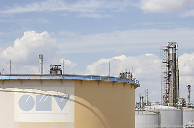 Die Reparatur der Raffinerie Schwechat ist abgeschlossen - Schwechat, APA/TOBIAS STEINMAURER