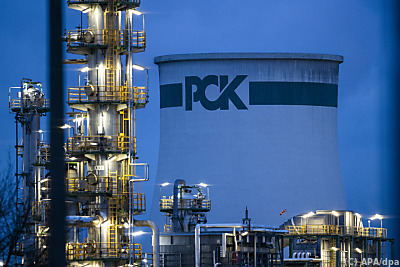 Die Ölraffinerie PCK in Schwedt - Schwedt/Oder, APA/dpa