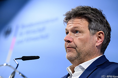 Habeck: "Damit entsteht ein zentrales Energieprojekt in der Lausitz" - Berlin, APA/dpa