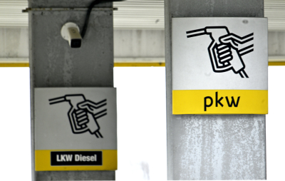 Preise für Mineralölerzeugnisse um 17,8 % über denen vom März 2025
 - Hainburg, APA