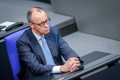 Merz kündigte Sitzung an
 - Berlin, dpa