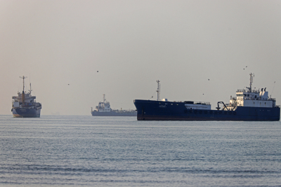 Tanker fahren wieder
 - Bandar Abbas, APA/ISNA