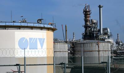 Die OMV betreibt Raffinerien nahe des Wiener und Münchner Flughafens
 - Schwechat, APA/THEMENBILD