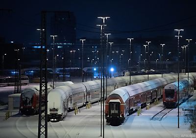 Zugfahren schont die Umwelt am meisten
 - Dresden, APA/dpa