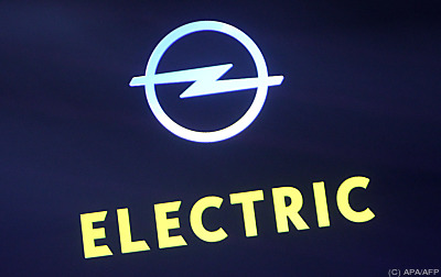 Wasserstoff und Sauerstoff reagieren emissionsfrei und erzeugen Strom
 - Russelsheim, APA/AFP