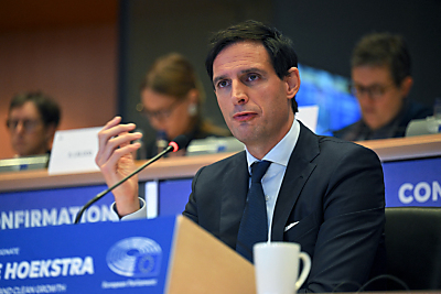 EU-Klimakommissar Hoekstra schlägt Erleichterungen für Importfirmen vor
 - Brussels, APA/AFP