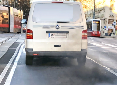 Diesel-Transporter stoßen gesundheitsschädliche Schadstoffe aus
 - Wien, APA/THEMENBILD