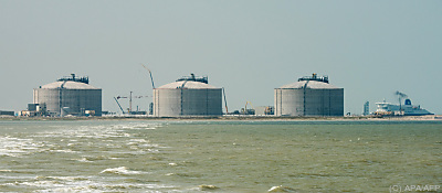 LNG-Tanks am Terminal Dunkerque - Dunkirk, APA/AFP
