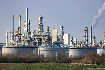 Die Chemische Industrie warnt vor Produktionsausfällen – Leuna, APA/dpa-Zentralbild Die Chemische Industrie warnt vor Produktionsausfällen - Leuna, APA/dpa-Zentralbild