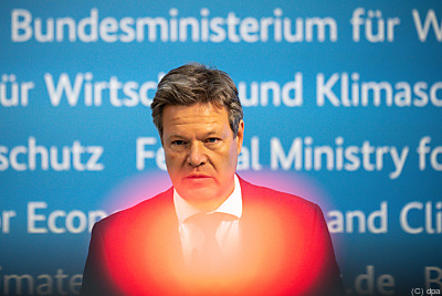 Deutschlands Finanzminister befürchtet „schwere Rezession“ – Berlin, dpa Deutschlands Finanzminister befürchtet "schwere Rezession" - Berlin, dpa