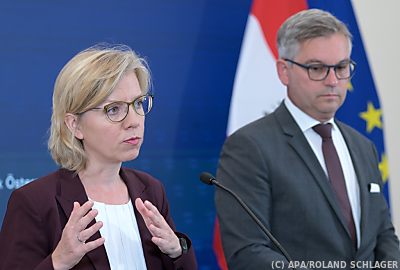 Gewessler und Brunner: Mehr Vorsorge bei Gas - Wien, APA/ROLAND SCHLAGER