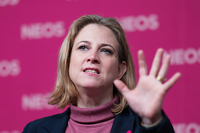 Meinl-Reisinger nimmt bei Gas-Verträgen Regierung in die Pflicht
 - Wien, APA/EVA MANHART