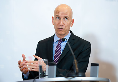 Kocher warnt vor "Flurschaden" durch zu schnellen Ausstieg
 - Wien, APA/GEORG HOCHMUTH