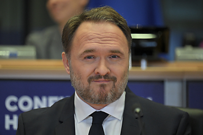EU-Energiekommissar Jorgensen prüft Vereinfachungen im Energierecht
 - Brussels, APA/AFP