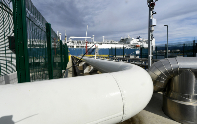 LNG-Anlage
 - Omiöalj, APA/AFP