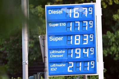 Der Nahost-Konflikt trieb die Preise an den Zapfsäulen in die Höhe
 - Pulheim, APA/dpa