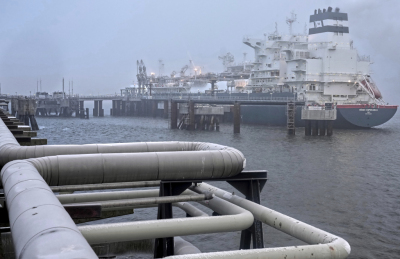 Deutschland verfügte vor dem Ukraine-Krieg über keine LNG-Terminals
– Wilhelmshaven, APA/AFP/POOL Deutschland verfügte vor dem Ukraine-Krieg über keine LNG-Terminals
- Wilhelmshaven, APA/AFP/POOL