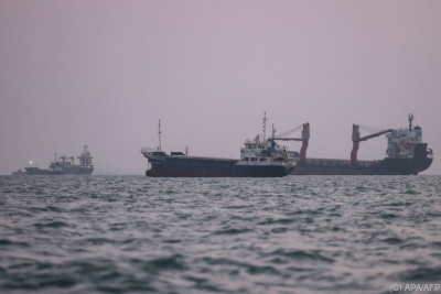 Mehrere Angriffe auf Tanker in Nahost
 - Bandar Abbas, APA/AFP