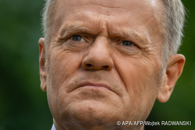 Ministerpräsident Tusk will neues Spritpreispaket finanzieren
 - Warsaw, APA/AFP/Wojtek RADWANSKI