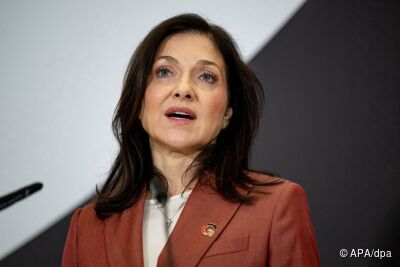 Ministerin Reiche startete Dialog mit Mineralölwirtschaft
 - Berlin, APA/dpa