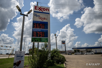 Trump unterstützt bei Auftritten in Texsa republikanischen Senatskandidaten Paxton
 - Huntsville, APA/AFP