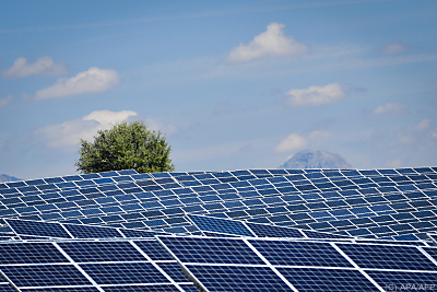 PV-Freiflächen sollen beschränkt werden
 - Les Mées, APA/AFP