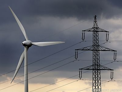 Nichts bewegt sich im Westen - Parndorf, APA/ROBERT JAEGER