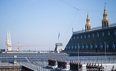 Die PV-Anlage am Rathausdach
– Wien, APA/GEORG HOCHMUTH Die PV-Anlage am Rathausdach
- Wien, APA/GEORG HOCHMUTH