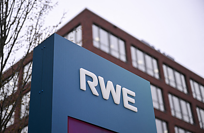 RWE betreibt derzeit 19 Windparks auf dem Meer
– Essen, APA/AFP RWE betreibt derzeit 19 Windparks auf dem Meer
- Essen, APA/AFP