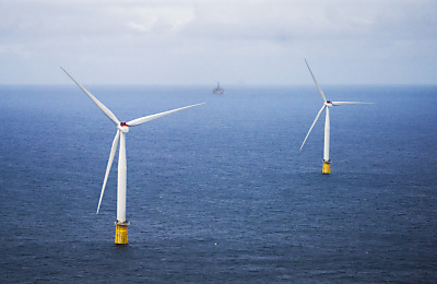 Windpark vor der Ostküste der USA könnte sich verzögern (Symbolbild)
– In Flight, APA/AFP/NTB Windpark vor der Ostküste der USA könnte sich verzögern (Symbolbild)
- In Flight, APA/AFP/NTB
