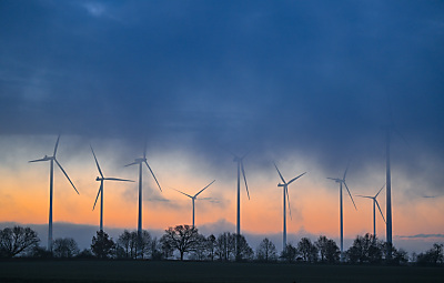 Die Energiewende geht offenbar voran
– Sieversdorf, APA/dpa Die Energiewende geht offenbar voran
- Sieversdorf, APA/dpa