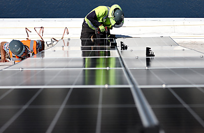 RWE wird in Texas Solarstrom exklusiv für Meta produzieren
 - Los Angeles, APA/AFP/GETTY IMAGES