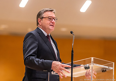 Tirols Landeshauptmann Günther Platter
– INNSBRUCK, APA/EXPA/JOHANN GRODER Tirols Landeshauptmann Günther Platter
- INNSBRUCK, APA/EXPA/JOHANN GRODER