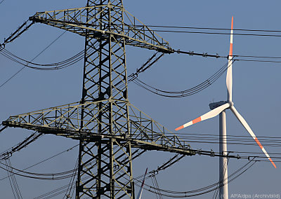 Stromnetz wird für Erneuerbare aufgerüstet - Bentwisch, APA/dpa (Archivbild)