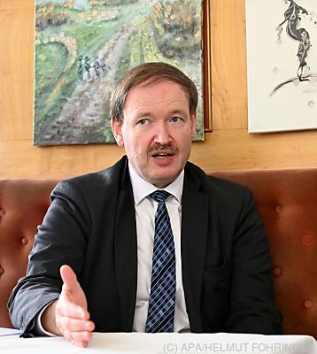 IV-Chefökonom Christian Helmenstein
 - Wien, APA/HELMUT FOHRINGER