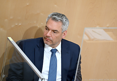 Nehammer drohte Verbund mit Gewinnabschöpfung - Wien, APA/ROLAND SCHLAGER