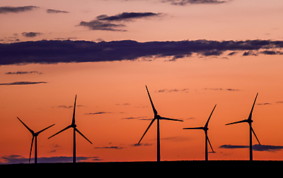 Gebotsvolumen übertraf das Zubauziel von 2,5 Gigawatt
– Klein Welzin, APA/dpa Gebotsvolumen übertraf das Zubauziel von 2,5 Gigawatt
- Klein Welzin, APA/dpa