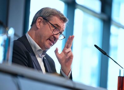 Markus Söder macht in Atomkraft
 - München, APA/dpa